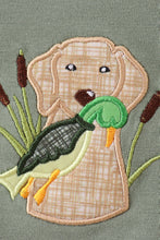 Load image into Gallery viewer, Camouflage dog hunting applique pullover