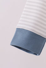 Load image into Gallery viewer, Blue puppy embroidery bubble