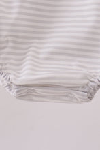 Load image into Gallery viewer, Blue puppy embroidery bubble