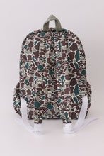 Load image into Gallery viewer, Camouflage fish embroidery canvas backpack