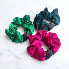Load image into Gallery viewer, Watermelon Mix - 3-Pack Vibrant Buckle Scrunchies Bundle - No Snagging, No Tangles