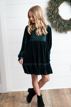 Load image into Gallery viewer, Dark Green Velvet Dress