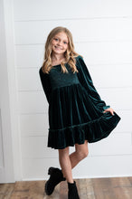 Load image into Gallery viewer, Dark Green Velvet Dress
