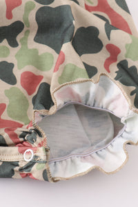 Camouflage cross embroidery bubble