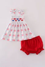 Load image into Gallery viewer, Bow embroidery smocked bloomer set
