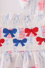 Load image into Gallery viewer, Bow embroidery smocked bloomer set
