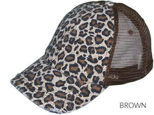 Load image into Gallery viewer, Leopard Messy Bun Hat
