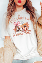 Load image into Gallery viewer, Girl Loves Fall Graphic Tee
