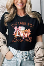 Load image into Gallery viewer, Girl Loves Fall Graphic Tee
