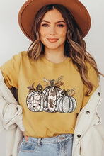 Load image into Gallery viewer, Animal Print Pumpkins Graphic Tee
