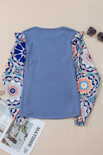 Load image into Gallery viewer, Floral Sleeve Patchwork Waffle Knit O Neck Blouse
