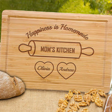 Load image into Gallery viewer, Personalized Grandma Mom Christmas Gifts, Custom Cutting Board with Kids Names for Mom Nana, Custom Engraved Serving Board or Decor, Grandma&#39;s Kitchen, Customized Mom and Grandma Gift, Engraved Sign
