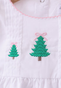 Premium white christmas tree embroidery ruffle bubble