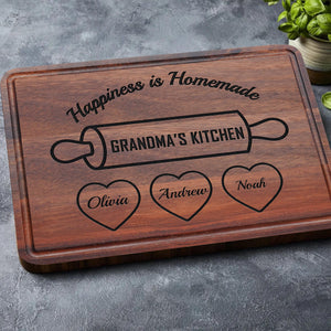 Personalized Grandma Mom Christmas Gifts, Custom Cutting Board with Kids Names for Mom Nana, Custom Engraved Serving Board or Decor, Grandma's Kitchen, Customized Mom and Grandma Gift, Engraved Sign