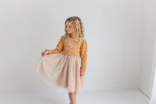 Load image into Gallery viewer, Champaign Sequin Dress
