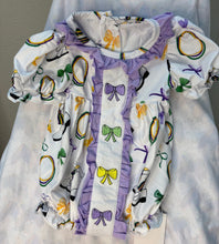 Load image into Gallery viewer, Boots and Bows Embroidered  Bubble
