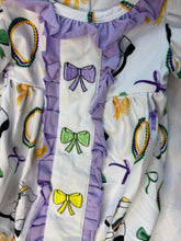 Load image into Gallery viewer, Boots and Bows Embroidered  Bubble
