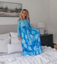 Load image into Gallery viewer, Snowflake Ice Princess Lounge Gown
