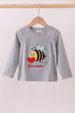 Load image into Gallery viewer, Bee mine applique top

