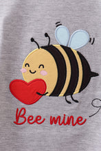 Load image into Gallery viewer, Bee mine applique top
