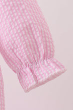 Load image into Gallery viewer, Pink puppy embroidery seersucker bubble
