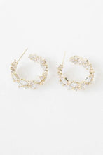 Load image into Gallery viewer, Carraway Hoop Earrings - Image #5
