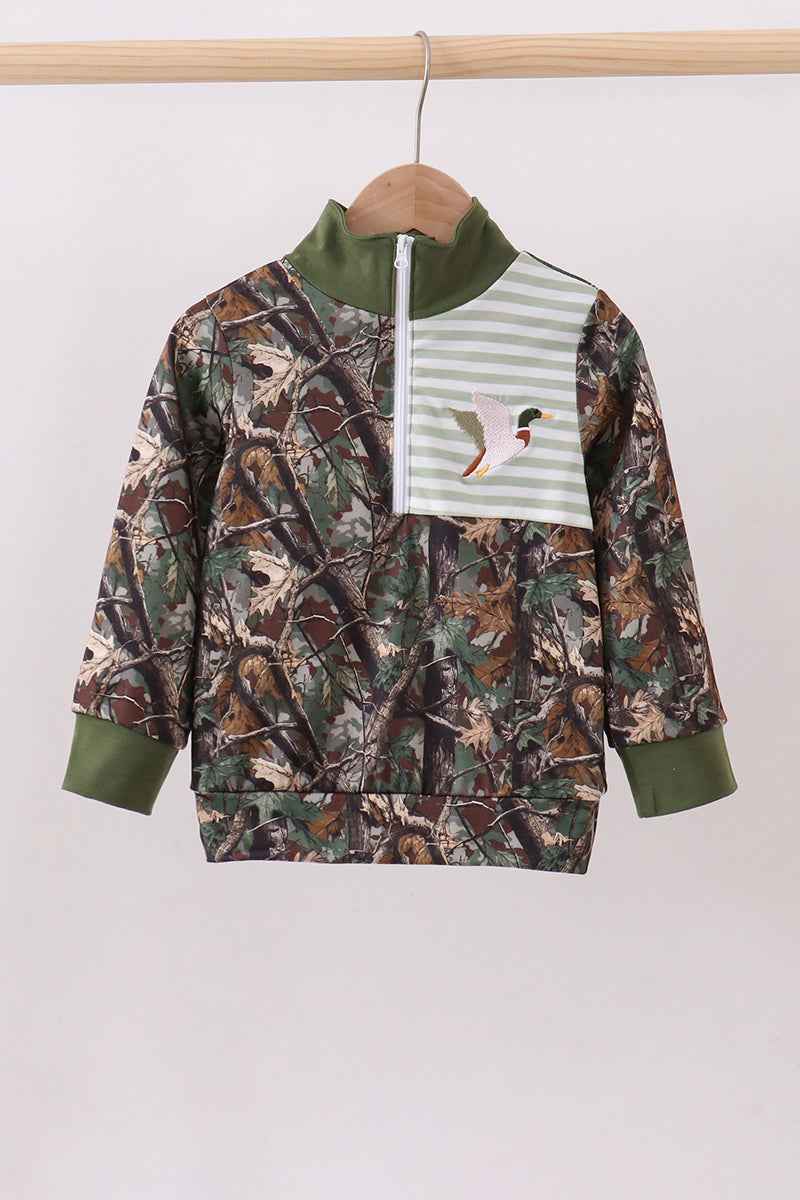 Camouflage duck embroidery pullover - Abbies Place