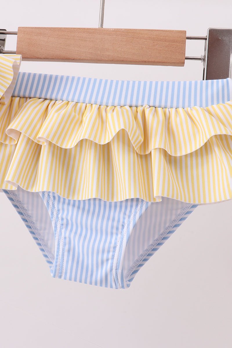 Colorblock crab embroidery ruffle 2pc swimsuit - Abbies Place