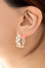 Load image into Gallery viewer, Carraway Hoop Earrings - Image #3
