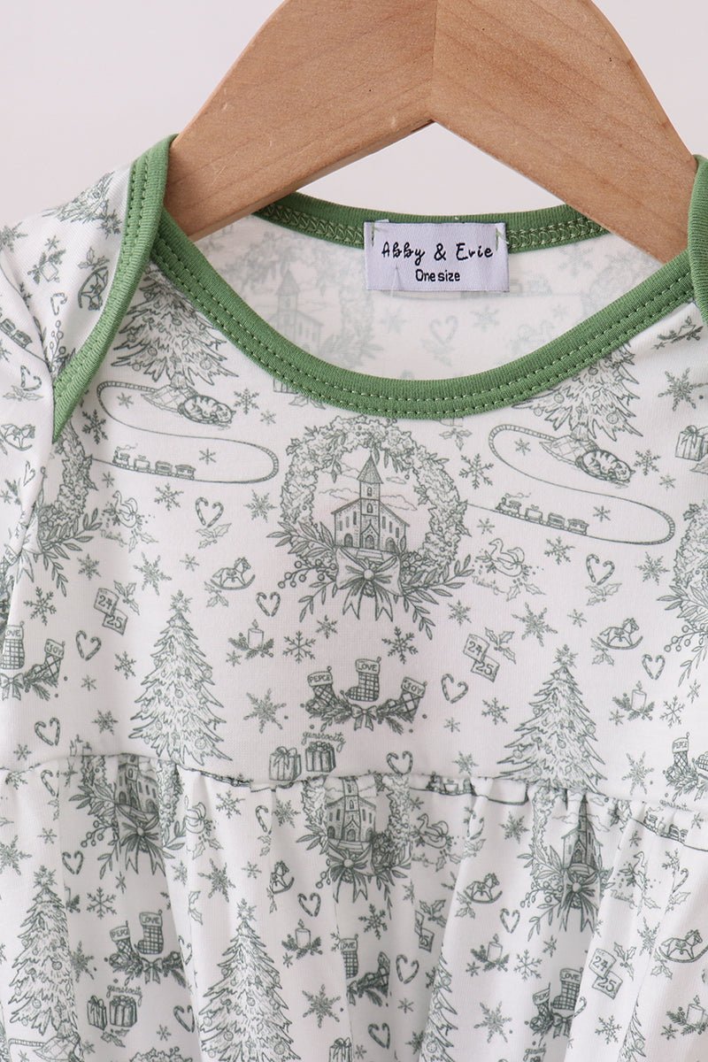 Green christmas tree print gown - Abbies Place