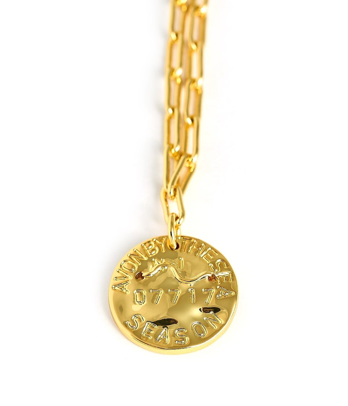 Mini Beach Tag Charm Necklace – 18k Gold Plated - Abbies Place