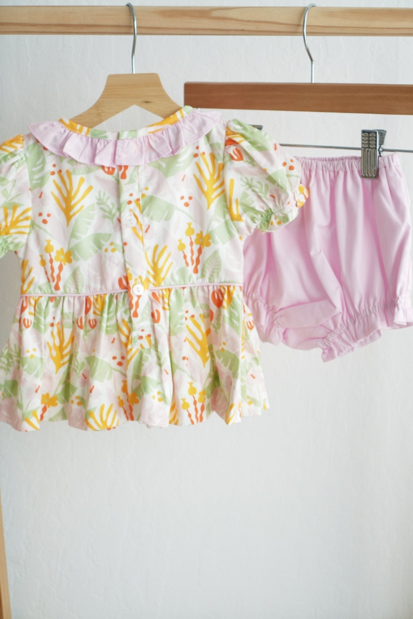 Sweet island character hand smocked bloomer set - Abbies Place